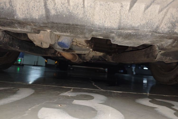 Used Buick GL8 2021 Land Cruiser Executive Class 652T Comfort Model Chassis Front