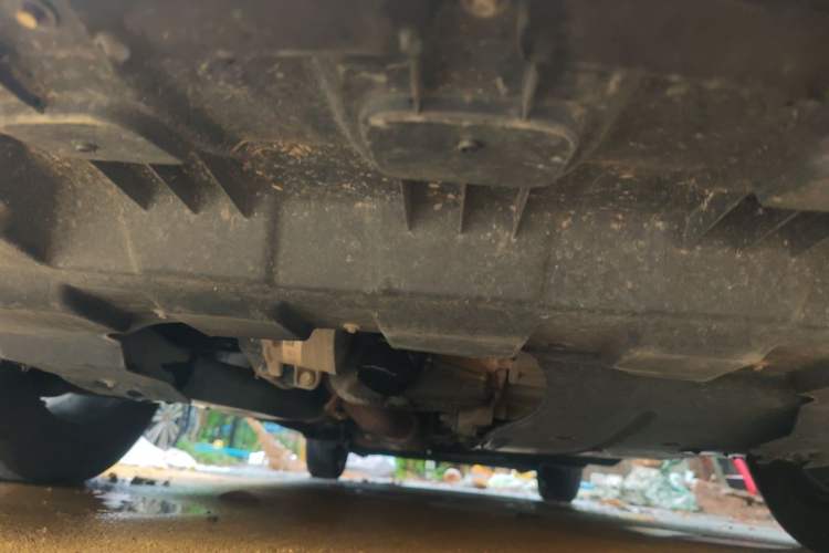 Used Buick GL8 2021 Land Cruiser Executive Class 652T Smart Luxury Model Chassis Front