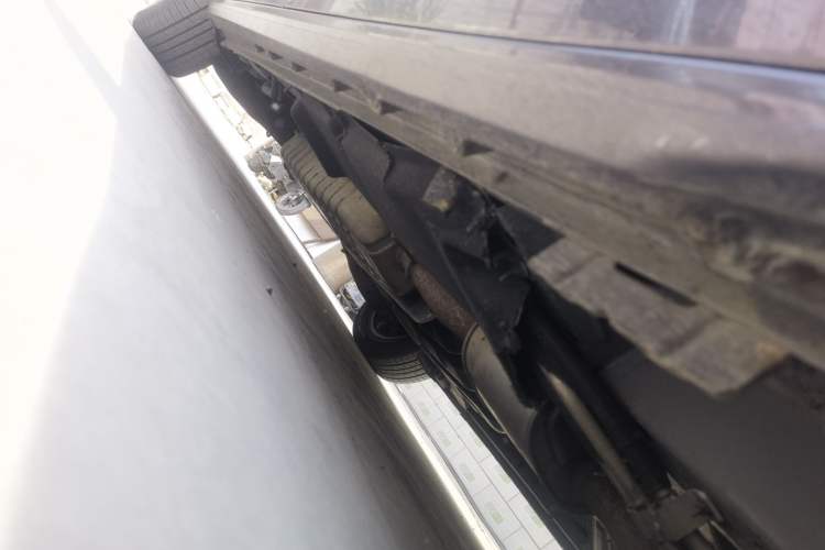 Used Buick GL8 2021 ES Land Cruiser 653T Luxury Edition Chassis Front Right