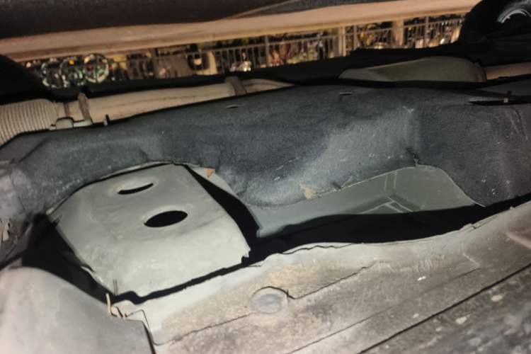 Used Buick GL8 2021 Land Cruiser Executive Class 652T Luxury Model Chassis Front Right