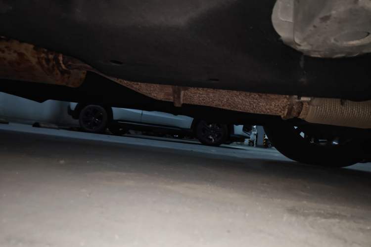 Used Buick GL8 2021 Land Cruiser Executive Class 652T Luxury Model Chassis Front Right