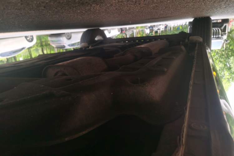 Used Buick GL8 2021 Land Cruiser Executive Class 652T Smart Luxury Model Chassis Front Right