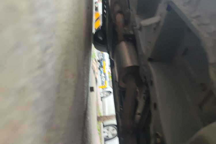 Used Buick GL8 2021 Land Cruiser Executive Class 652T Comfort Model Chassis Front Right