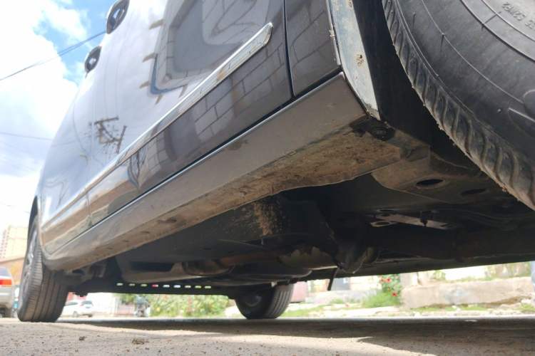 Used Buick GL8 2021 Land Cruiser Executive Class 652T Luxury Model Chassis Front Right