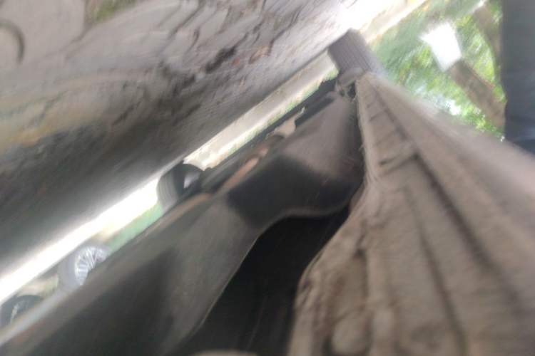 Used Buick GL8 2021 Land Cruiser Executive Class 652T Luxury Model Chassis Front Right