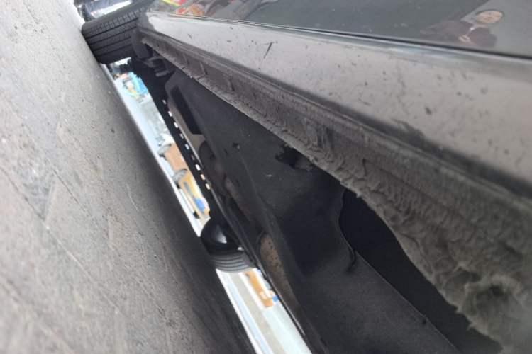 Used Buick GL8 2021 Land Cruiser Executive Class 652T Comfort Model Chassis Front Right