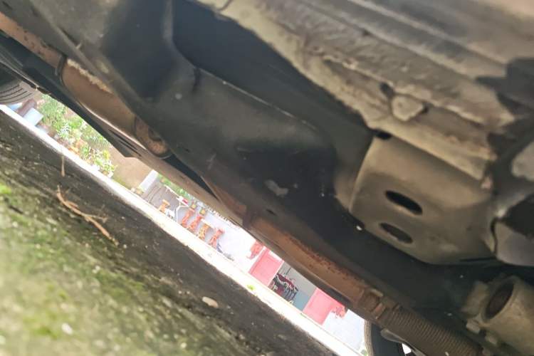 Used Buick GL8 2021 Land Cruiser Executive Class 652T Luxury Model Chassis Front Right