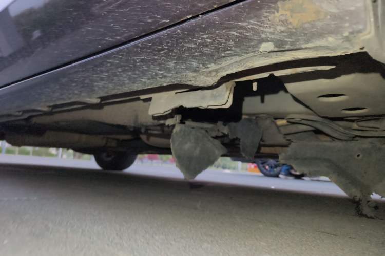 Used Buick GL8 2021 ES Landtrek 653T Comfort Edition Chassis Front Right