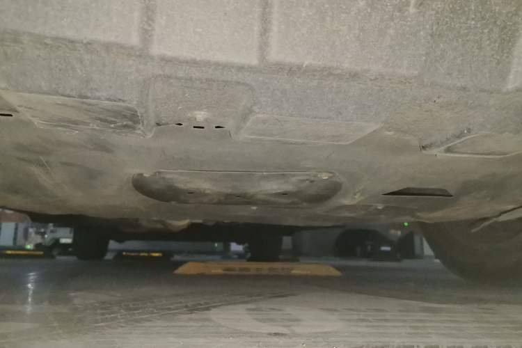 Used Buick GL8 2021 Land Cruiser Executive Class 652T Comfort Model Chassis Front