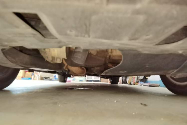 Used Buick GL8 2021 ES Landtrek 653T Comfort Edition Chassis Front