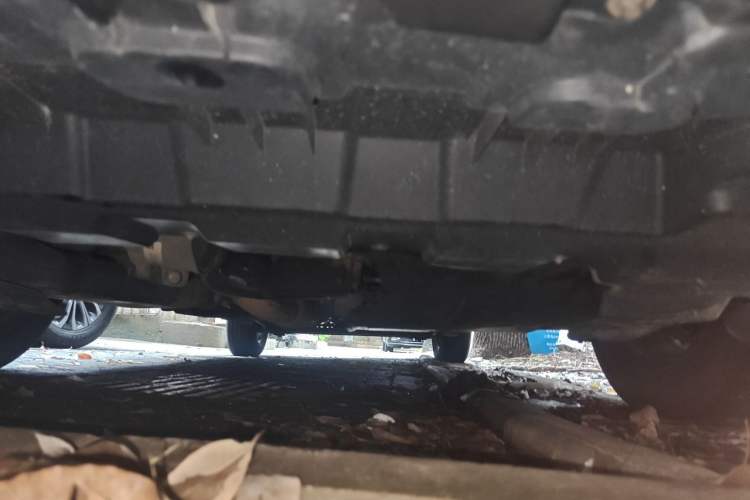 Used Buick GL8 2021 Land Cruiser Executive Class 652T Luxury Model Chassis Front