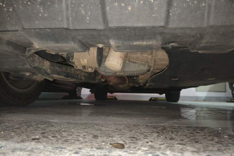 Used Buick GL8 2021 Land Cruiser Executive Class 652T Comfort Model Chassis Front