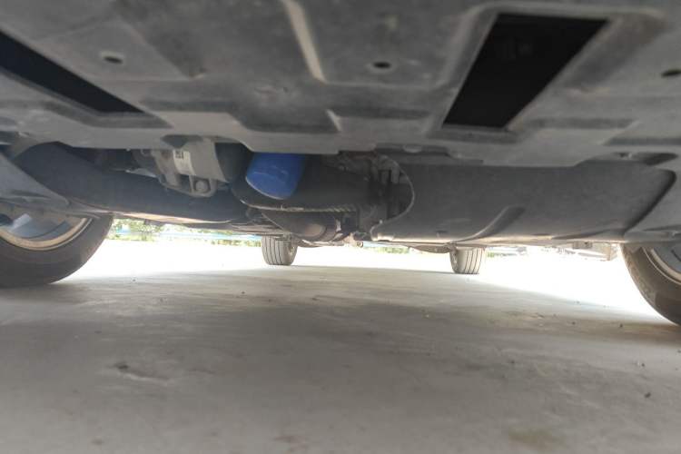 Used Buick GL8 2021 ES Landtrek 653T Luxury Model Chassis Front