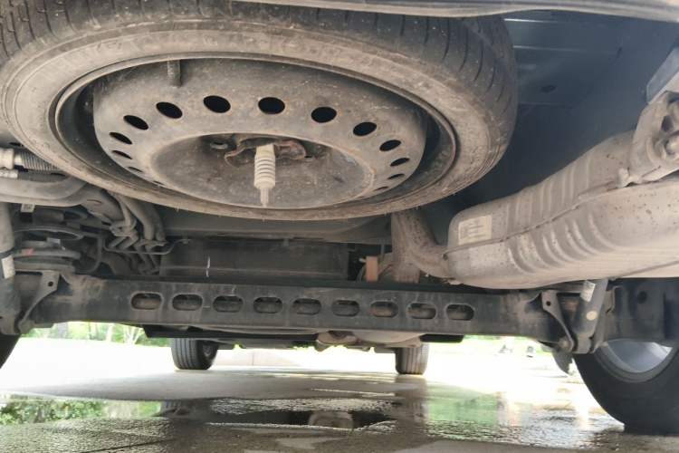Used Buick GL8 2021 Land Cruiser Executive Class 652T Comfort Model Chassis Rear