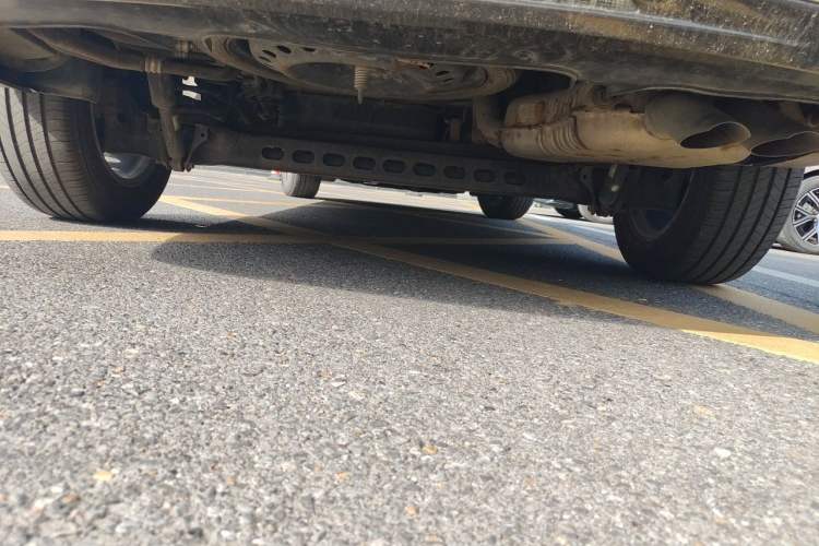Used Buick GL8 2021 Land Cruiser Executive 652T Premium Model Chassis Rear