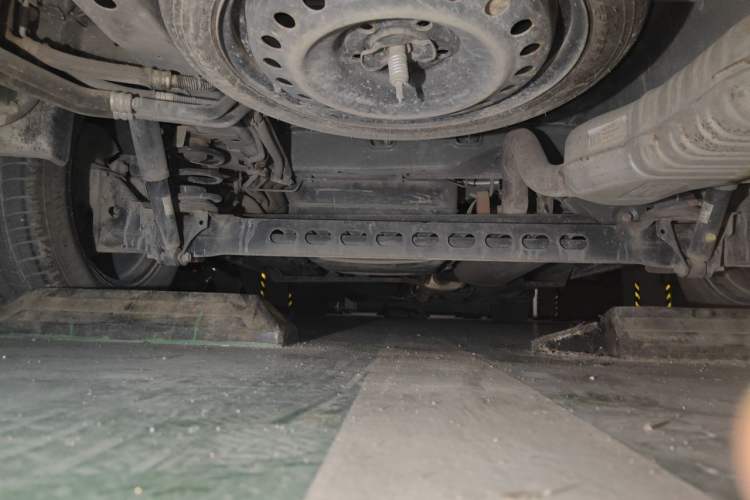 Used Buick GL8 2021 Land Cruiser Executive Class 652T Comfort Model Chassis Rear