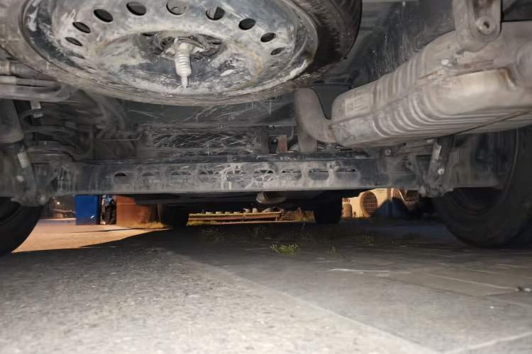 Used Buick GL8 2021 Land Cruiser Executive Class 652T Luxury Model Chassis Rear