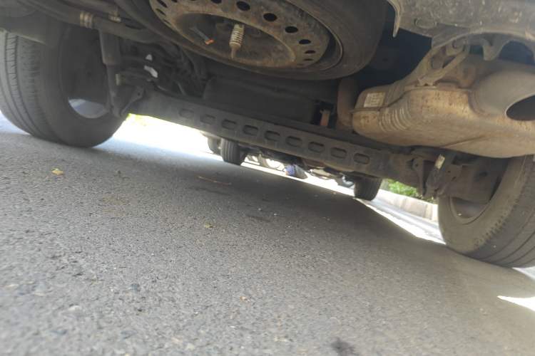 Used Buick GL8 2021 Land Cruiser Executive Class 652T Luxury Model Chassis Rear