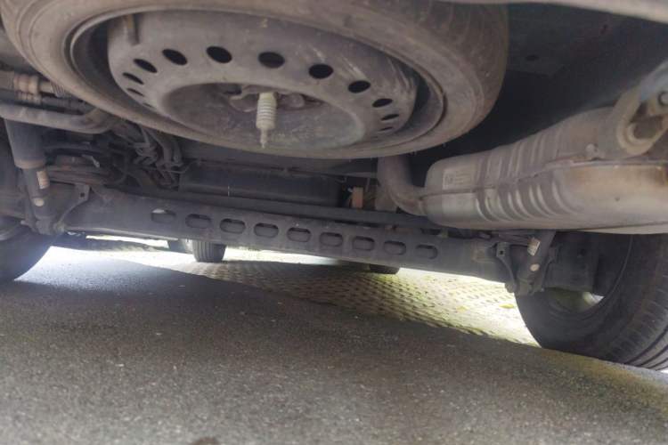 Used Buick GL8 2021 Land Cruiser Executive Class 652T Comfort Model Chassis Rear