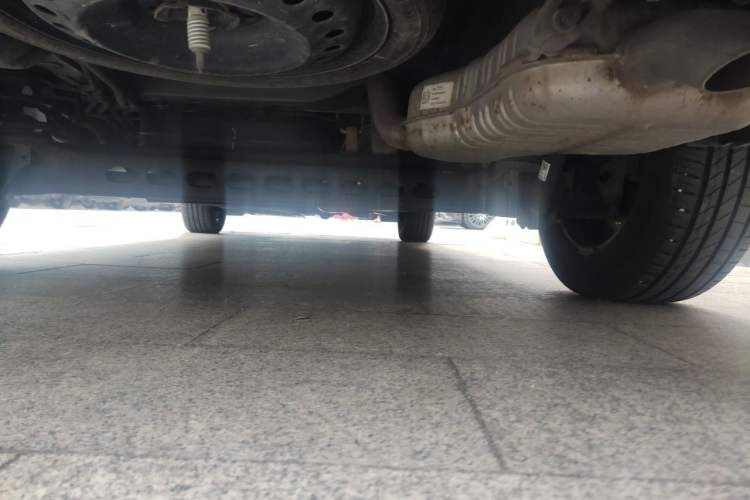 Used Buick GL8 2021 Land Cruiser Executive Class 652T Luxury Model Chassis Rear