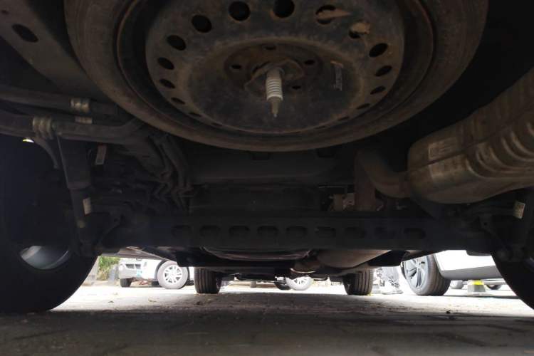 Used Buick GL8 2021 Land Cruiser Executive Class 652T Comfort Model Chassis Rear