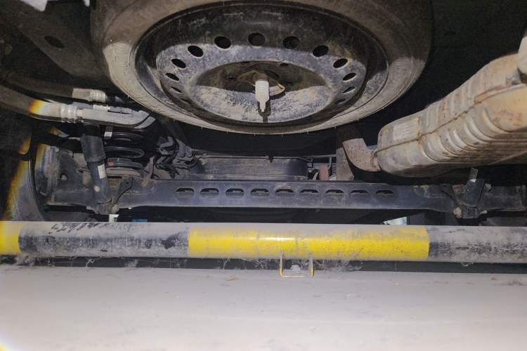 Used Buick GL8 2021 Land Cruiser Executive Class 652T Comfort Model Chassis Rear