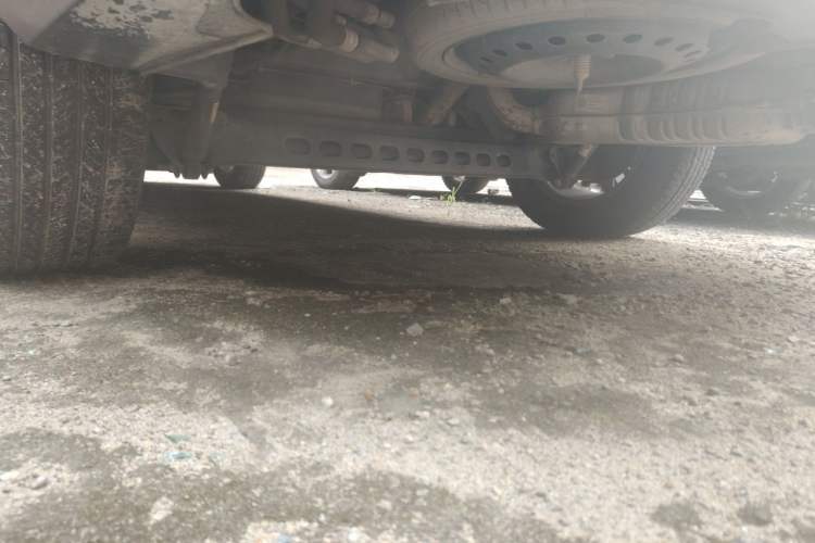 Used Buick GL8 2021 Land Cruiser Executive Class 652T Comfort Model Chassis Rear Left