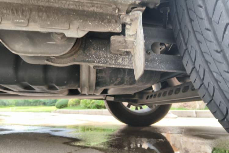 Used Buick GL8 2021 Land Cruiser Executive Class 652T Comfort Model Chassis Rear Left