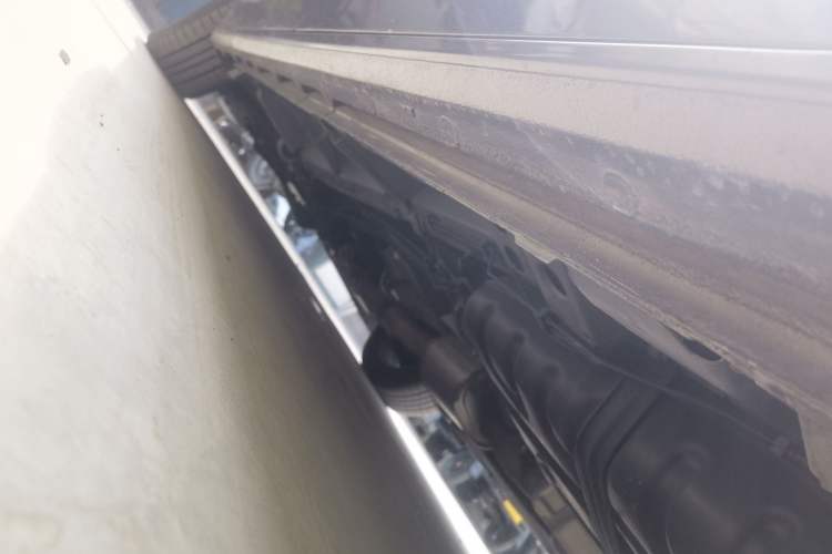 Used Buick GL8 2021 ES Land Cruiser 653T Luxury Edition Chassis Rear Left