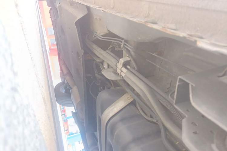 Used Buick GL8 2021 Land Cruiser Executive Class 652T Luxury Model Chassis Rear Left