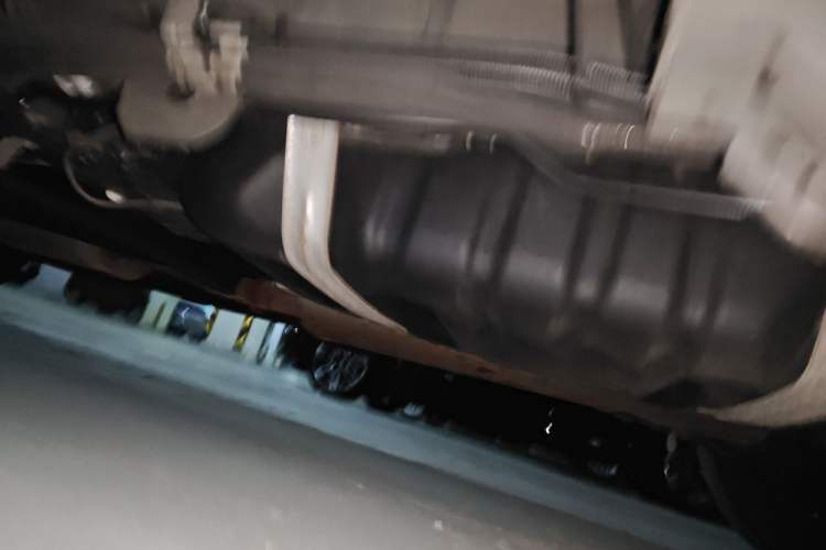 Used Buick GL8 2021 Land Cruiser Executive Class 652T Luxury Model Chassis Rear Left