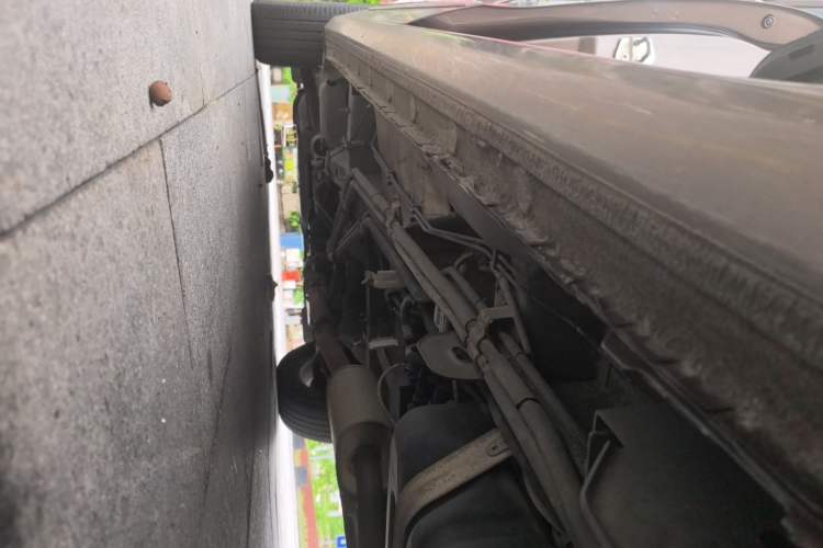 Used Buick GL8 2021 Land Cruiser Executive Class 652T Luxury Model Chassis Rear Left