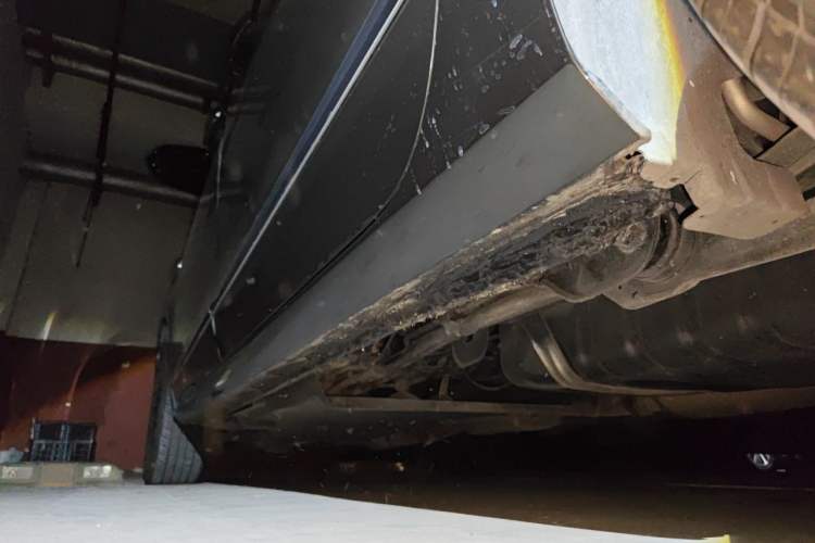 Used Buick GL8 2021 Land Cruiser Executive 652T Premium Model Chassis Rear Left