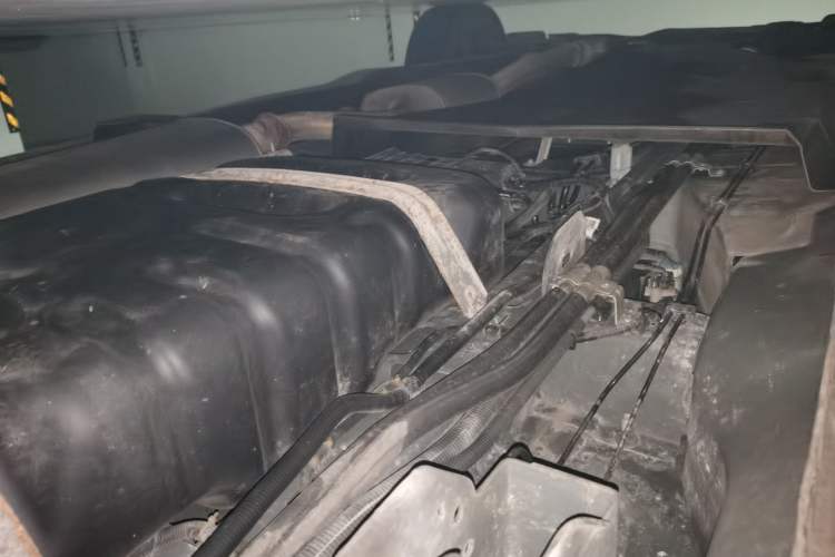 Used Buick GL8 2021 Land Cruiser Executive Class 652T Luxury Model Chassis Rear Left