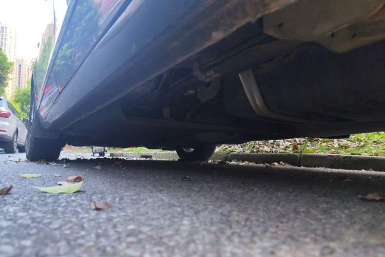 Used Buick GL8 2021 Land Cruiser Executive Class 652T Luxury Model Chassis Rear Left