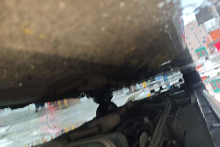 Used Buick GL8 2021 Land Cruiser Executive Class 652T Comfort Model Chassis Rear Left