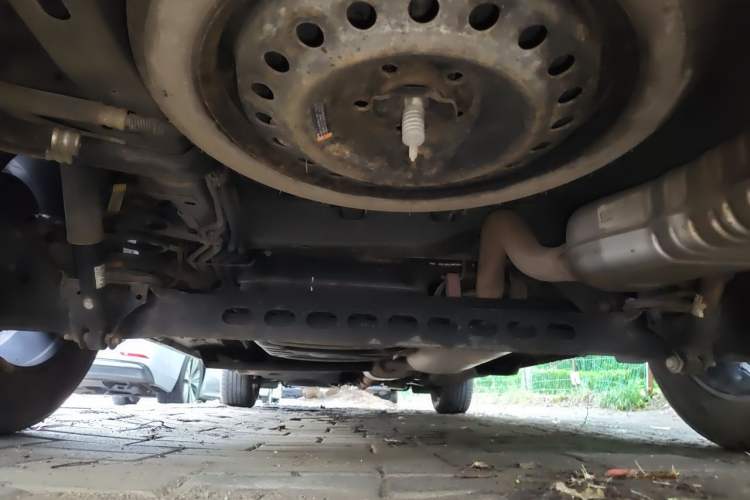 Used Buick GL8 2021 Land Cruiser Executive Class 652T Luxury Model Chassis Rear