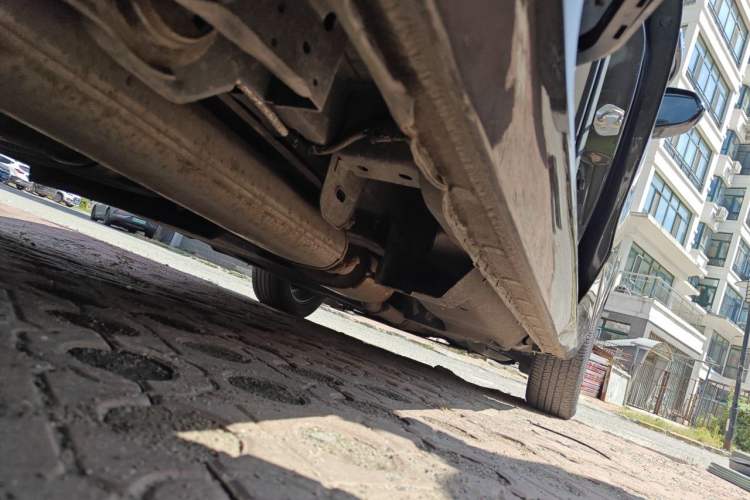 Used Buick GL8 2021 Land Cruiser Executive Class 652T Luxury Model Chassis Rear Right