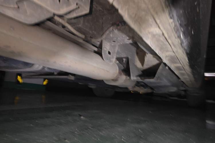 Used Buick GL8 2021 Land Cruiser Executive Class 652T Comfort Model Chassis Rear Right