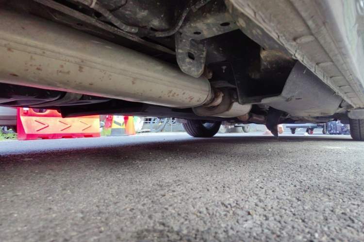 Used Buick GL8 2021 Land Cruiser Executive 652T Premium Model Chassis Rear Right