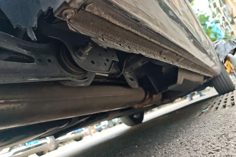 Used Buick GL8 2021 Land Cruiser Executive Class 652T Smart Luxury Model Chassis Rear Right