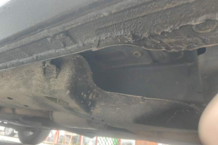 Used Buick GL8 2021 Land Cruiser Executive 652T Premium Model Chassis Rear Right