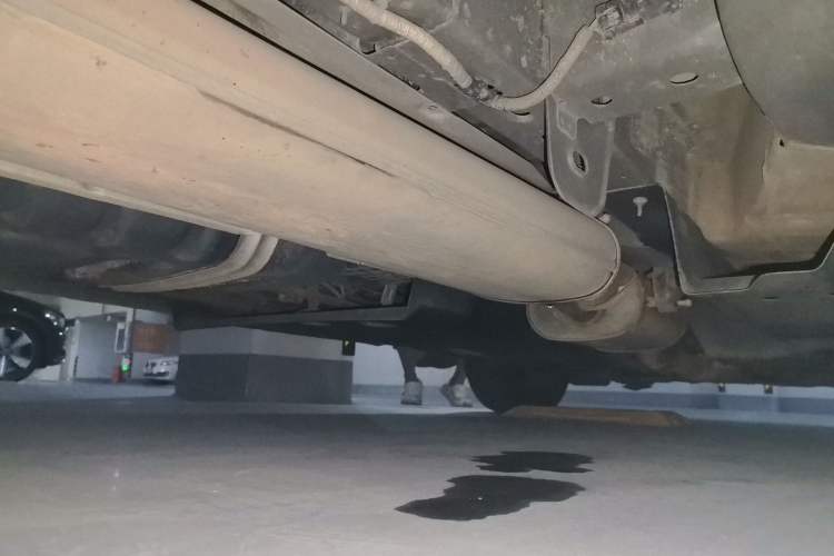 Used Buick GL8 2021 Land Cruiser Executive Class 652T Comfort Model Chassis Rear Right