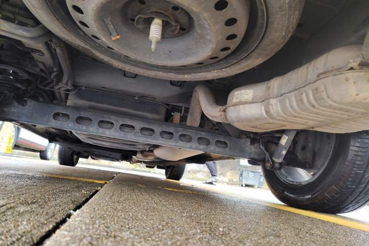 Used Buick GL8 2021 Land Cruiser Executive Class 652T Comfort Model Chassis Rear