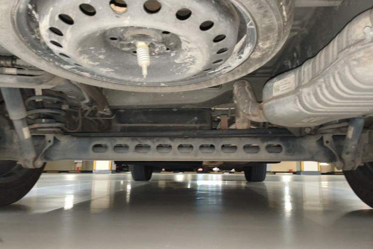 Used Buick GL8 2021 Land Cruiser Executive Class 652T Luxury Model Chassis Rear