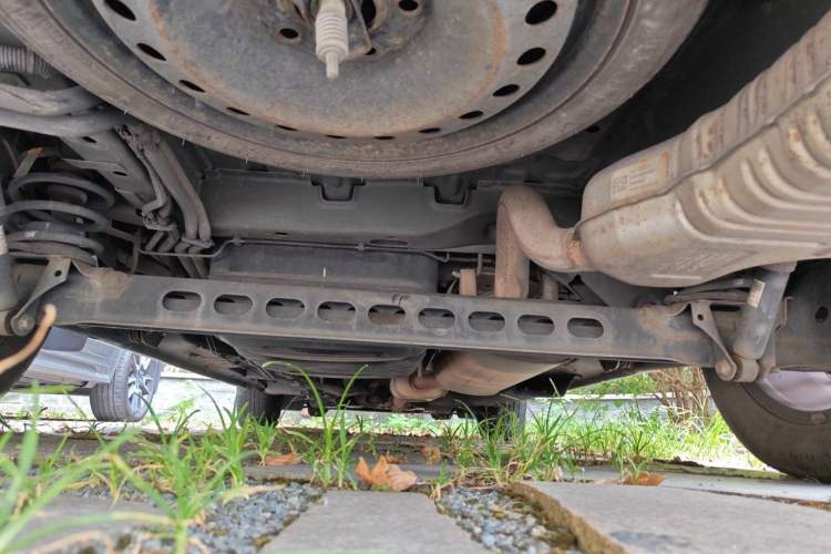Used Buick GL8 2021 Land Cruiser Executive Class 652T Luxury Model Chassis Rear