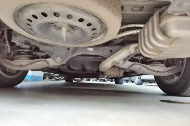 Used Buick GL8 2021 ES Landtrek 653T Comfort Edition Chassis Rear