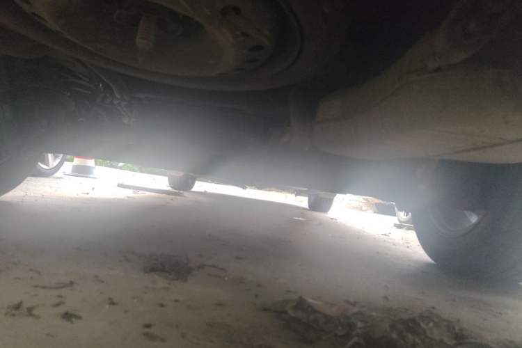 Used Buick GL8 2021 Land Cruiser Executive Class 652T Comfort Model Chassis Rear