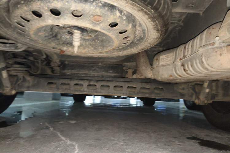 Used Buick GL8 2021 Land Cruiser Executive Class 652T Comfort Model Chassis Rear