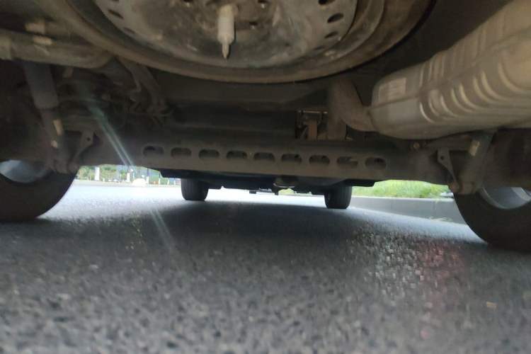 Used Buick GL8 2021 Land Cruiser Executive Class 652T Comfort Model Chassis Rear